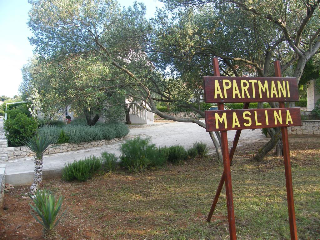 Apartments Maslina Lumbarda Exterior foto